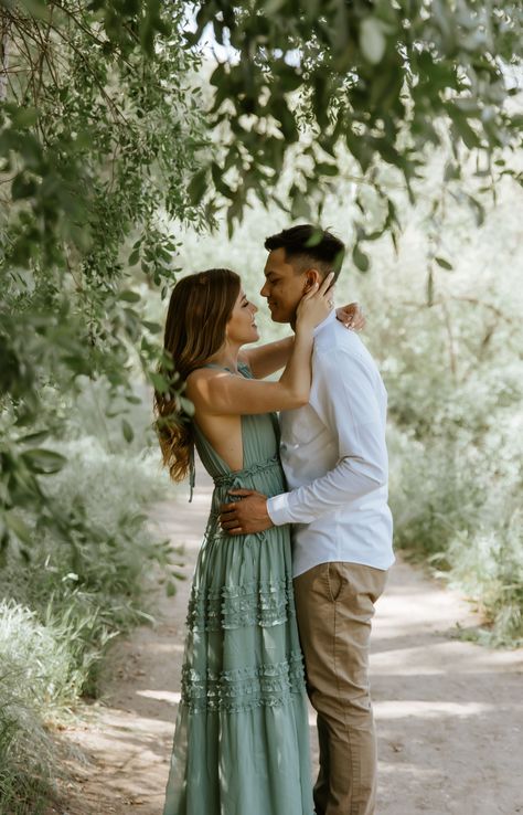 Engagement Shoot Outfits Spring, Sage Engagement Pictures, Engagement Photos Sage Green, Engagement Photo Outdoor, Long Dress Engagement Photos, Engagement Photos Outfits Green, Garden Engagement Pictures Outfits, Sage Green Engagement Pictures, Rustic Engagement Photos Outfits