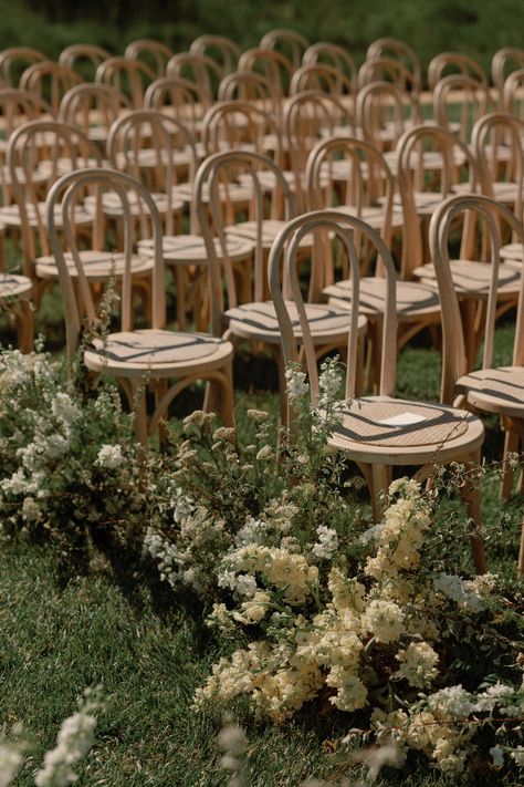 From selecting the freshest blooms to designing unique arrangements, your ceremony florals set the tone for your "I do's". Unique Wedding Backdrop Ideas, Unique Wedding Backdrop, Oaxaca Wedding, Wedding Aisle Ideas, Wedding Ceremony Chairs, Wedding Backdrop Ideas, Aisle Markers, Ceremony Florals, Boothbay Harbor