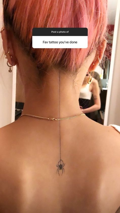 Widow Spider Tattoo, Black Widow Spider Tattoo, Tattoo Spine, Back Of Neck Tattoo, Widow Spider, Black Widow Spider, Spider Tattoo, Hummingbird Tattoo, Subtle Tattoos