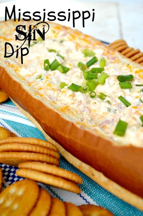 Mississippi Sin Dip (With Video!) - Gonna Want Seconds Sin Dip, Mississippi Sin Dip, Recipe Cookbook, Buffalo Chicken Dip, Ooey Gooey, Bread Bowls, Football Food, Snacks Für Party, Yummy Dips