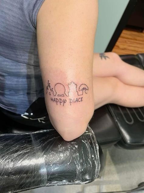 Disney Arm Tattoo, Disney World Tattoo, Small Disney Tattoos, Running Tattoo, Tattoo Disney, Disney Tattoo, World Tattoo, Disney Tattoos, Disney Trip