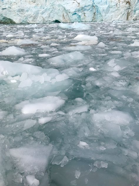 Ice floes at the foot of a glacier sound like lemonade as bubbles burst Sounds Like, Universe, Bubbles