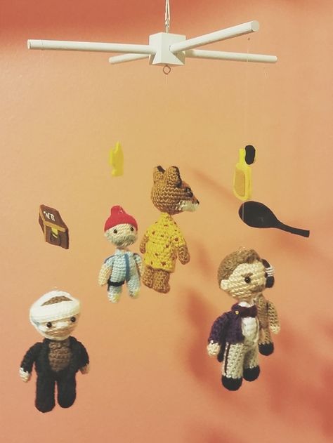 Wes Anderson crochet amigurumi mobile. The Life Aquatic with Steve Zissou, Fantastic Mr. Fox, The Royal Tanenbaums Wes Anderson Characters, Wooden Baby Mobile, Amigurumi For Beginners, Wes Anderson Films, Crochet Mobile, Baby Daughter, Hipster Babies, Nursery Theme, Baby Prep