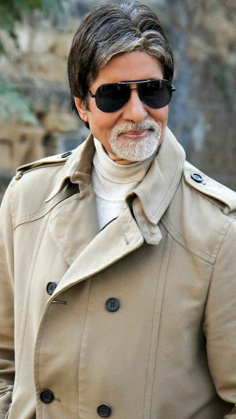 Amitabh Bachchan Images, Actor Reference, Actors Male Hottest, 90s Actors, Whatsapp Contact, Bollywood Pictures, National Film Awards, Black Actors, Vintage Bollywood