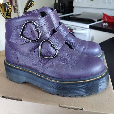 Dr Martens Devon Heart purple Doc Martens Devon Heart, Devon Heart Dr Martens Outfit, Devon Heart Dr Martens, Purple Doc Martens, Fantasy Heels, Dr Martens Devon Heart, Dr Martens Devon, Heart Doctor, Dr Martens Outfit