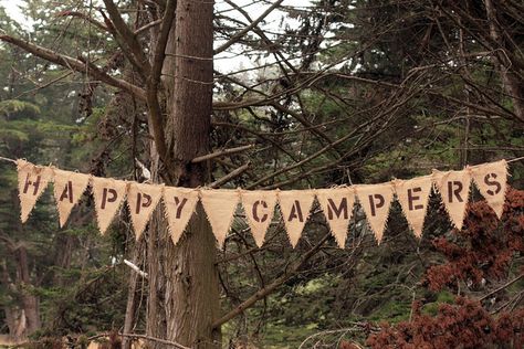 Camp Theme Photo Backdrop, Camp Banner Ideas, Camp Site Decor Ideas, Summer Camp Decorations, Camping Lights Ideas, Camping Decor Outdoor, Camping Banner, Camp Banner, Campsite Decorating