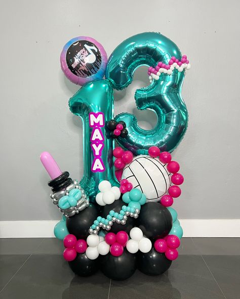 Tiktok Balloons, Tiktok Party, Party Tiktok, Birthday Balloon Bouquet, Balloon Bouquet, Birthday Balloons, Event Decor, Balloons, Birthday