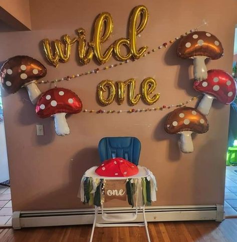 Mushroom Birthday, Poppy Birthday, Baby First Birthday Themes, Fairy Garden Birthday Party, Forest Birthday, Garden Party Birthday, Kids Birthday Themes, First Birthday Themes, First Birthday Decorations