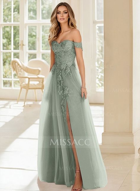 A-Line Off-The-Shoulder Sleeveless Lace/Tulle Bridesmaid Dresses With Split Front Maid Of Honor Sage Green Dress, Sage Green Maid Of Honor Dress, Tulle Bridesmaid Dresses, Dresses With Split, Uzun Boy, Bridesmaid Tulle, Bridesmaid Dresses Dusty Sage, Tulle Bridesmaid, Sage Green Bridesmaid Dress