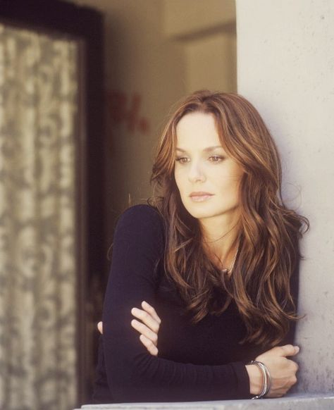 Sarah Wayne Callies Quotes. QuotesGram by @quotesgram Lori Grimes, Sara Tancredi, Sarah Wayne Callies, Wentworth Miller, Quotes By Authors, My Fair Lady, Prison Break, Photo Outfit, Hair Length