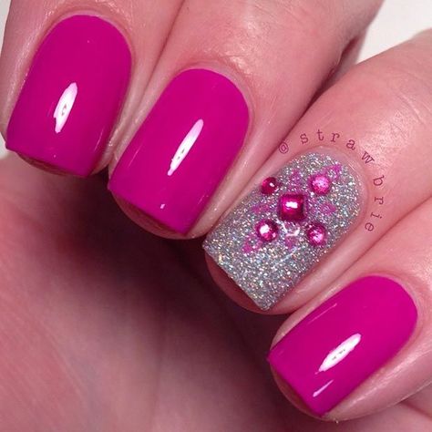 Nail Designs For Short Nails, Pink Nail Art Designs, Silver Nail Designs, Designs For Short Nails, Unghie Nail Art, Pink Manicure, Purple Nail Designs, Manicure Gel, Nail Design Inspiration