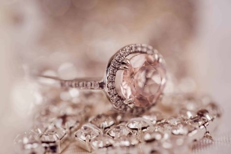 How to Start a Wedding Photography Business from Scratch Essential Oil Jewelry, Makeup Lips, Engagement Rings Cushion, Harry Winston, Simple Engagement Rings, Man Made Diamonds, Engagement Rings Round, Jewelry Images, Engagement Rings Oval