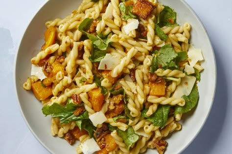 Butternut Squash Pasta Salad, Harvest Pasta Salad, Squash Pasta Salad, Fall Pasta Salad, Harvest Pasta, Easy Baked Chicken Thighs, Fall Pasta, Butternut Squash Pasta, Squash Pasta