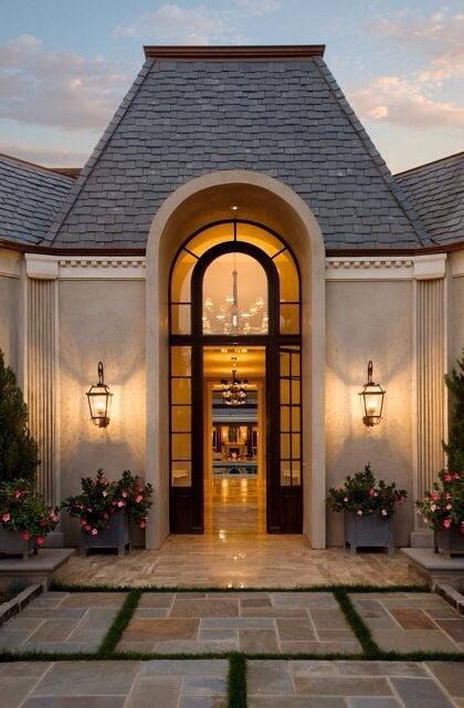 Beautiful entrance Rustic Exterior, Classic Building, Casa Country, Enchanted Home, Iron Door, Entrance Design, Front Entrance, Front Entrances, Beautiful Doors