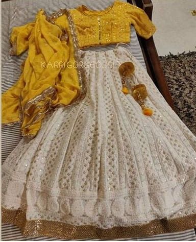 Suit Lehenga, Indian Wedding Bridesmaids, Designer Palazzo, White Lehenga, Punjabi Salwar, Simple Lehenga, Party Reception, Wedding Lehenga Designs, Party Wear Lehenga Choli