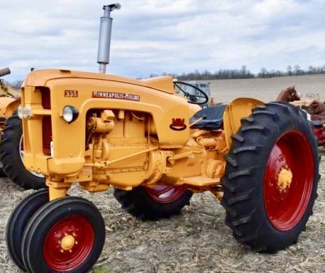 Minneapolis Moline Tractors, Minneapolis Moline, Old Farm Equipment, Antique Tractors, Old Tractors, Vintage Tractors, Old Farm, Farm Tractor, Farm Equipment