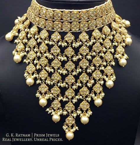 Indian Bridal Jewelry Kundan, Rajputi Jewellery, Kundan Jewellery Bridal, Jewelry Kundan, Indian Bridal Jewelry Sets, Indian Jewelry Earrings, Bridal Jewellery Design, Jewellery Bridal, Kundan Jewelry