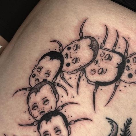 🖤Nancy Chapman🖤 on Instagram: "Creepy custom piece done this morning 💀 • • • #creepytattoo #dollheadtattoo #dollhead #dolls #blackworktattoo #dotworktattoo #pierced #piercings #art #artist #tattooart #tattooflash #tattooideas #tattooartist #tattooist" Doll Joints Tattoo Hand, Porcelain Doll Tattoo, Creepy Stomach Tattoos, Doll Face Tattoo, Creepy Doll Tattoo, Doll Joints Tattoo, Creepy Doll Tattoo Ideas, Doll Tattoo Creepy, Baby Face Tattoo