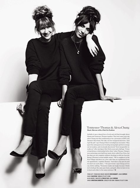 Tennessee Thomas & Alexa Chung I Got The Job, Alexa Chung Style, Sisters Photoshoot, Business Photoshoot, V Magazine, Business Portrait, Team Photos, Business Photos, Branding Photoshoot