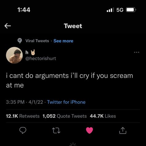 Twitter Quotes Relatable, Tweets Relatable, Funny Tweets Twitter, Quotes Relatable, Twitter Funny, Doing Me Quotes, Good Quotes For Instagram, Instagram Quotes Captions, Relatable Tweets