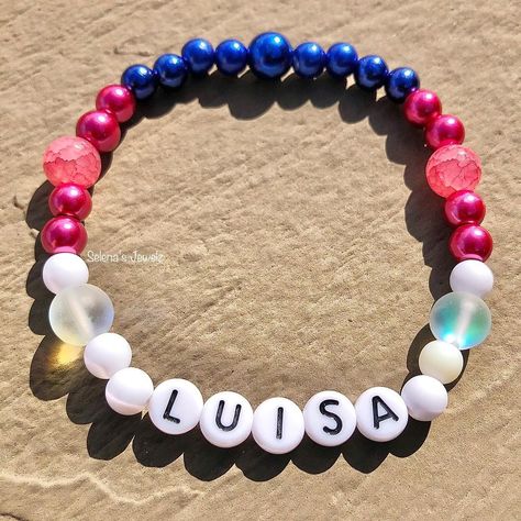 Bracelet Message, Disney Bracelet, Disney Mom, Anime Jewelry, Mystery Boxes, Diy Bracelet Designs, Letter Bracelet, Bracelet Ideas, Diy Bracelet