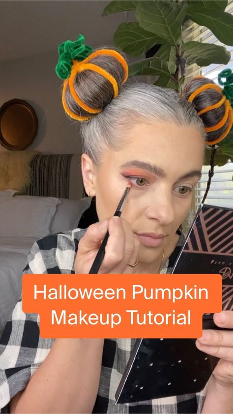 Halloween 🎃 Makeup Tutorial. Links to all products used can be found in my LTK and todays stories. #halloween #halloweencostume… | Instagram Halloween Pumpkin Makeup Easy Diy, Womens Pumpkin Makeup, Simple Pumpkin Makeup Halloween, Cute Pumpkin Makeup Ideas, Pumpkin Makeup Easy, Pumpkin Makeup Ideas, Pumpkin Makeup, Halloween Eyeshadow, Pumpkin Eyes