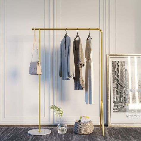 Boutique Clothing Rack, Boutique Building, Base Clothing, Metal Coat Hangers, Entryway Coat Rack, New York Loft, Clothing Displays, Shop Fittings, Display Furniture