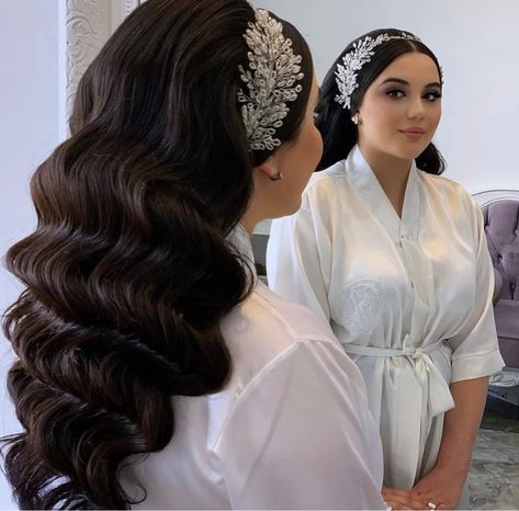 Tiara And Veil Wedding Hair Down, Bride Hair Down With Veil And Tiara, Wedding Hair With Tiara And Veil Half Up, Bride Hollywood Waves With Headband, Hollywood Waves With Veil And Tiara, Black Hair Bun, Wedding Hair Trends, Bridal Accesories, Bridal Hair Down