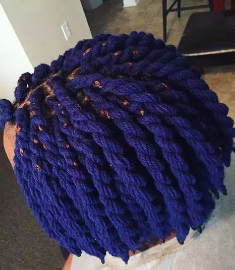 Yarn Braids Styles, Micro Braids Styles, Braid Styles For Girls, Hairstyles Protective, Hairstyles For Natural Hair, Micro Braids Hairstyles, Shaved Hair Women, Undercut Hairstyles Women, Medium Hair Braids