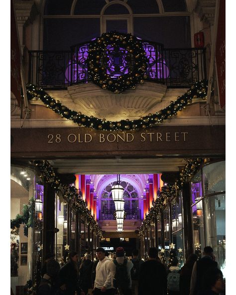 28 Old Bond Street Christmas Lights. 📷 - Unravel @eranjanak Bond Street, Christmas Lights, Vision Board, Collage, Christmas, Quick Saves, Pins