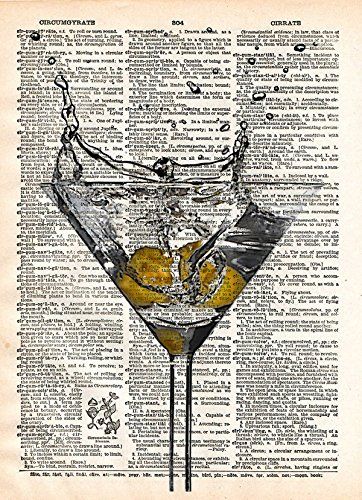 Martini Art, Art Cocktail, Martini Bar, Classic Martini, Newspaper Art, Art Bar, Splash Art, Cocktail Art, Gifts For Beer Lovers