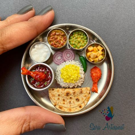 Tiny Indian meal 🤩 #saraartisanat #minifood #foodminiature #foodblogger #indianfoodbloggers #indianfoods #fakefood #indianfoodminiature… | Instagram Food Clay, Indian Meal, Fairy House Crafts, Clay Moulding, Food Sculpture, Miniature Bakery, Catering Ideas Food, Miniature Things, Doll Food