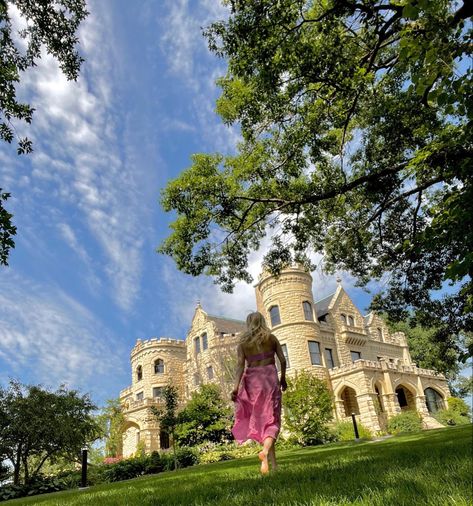 Joslyn Castle, Omaha Nebraska Omaha Aesthetic, Omaha Nebraska Aesthetic, Joslyn Core, Omaha Nebraska, Senior Photo, Senior Pics, Senior Photos, Senior Pictures, Nebraska