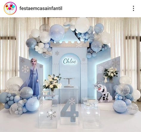 Frozen Backdrop Ideas, Elsa Birthday Party Ideas, Frozen Bday Party Ideas, Frozen Backdrop, Ice Princess Party, Christmas Cards Handmade Kids, Frozen Birthday Decorations, Frozen Birthday Party Decorations, Festa Moana Baby