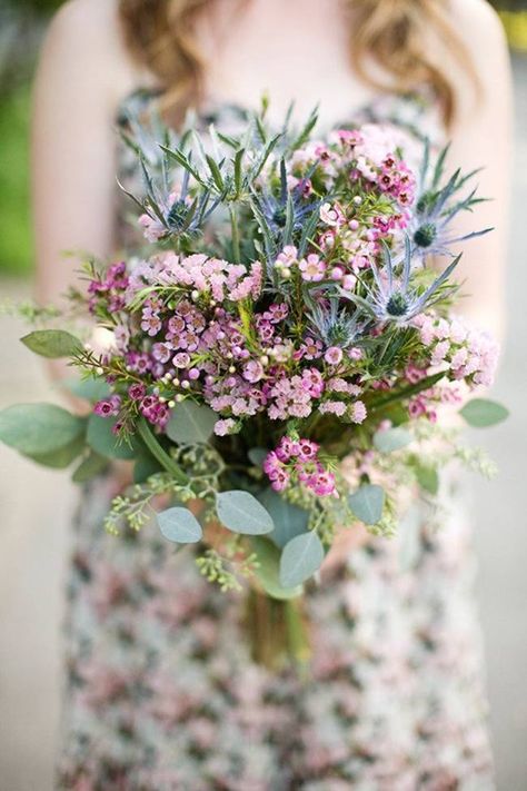 17 Beautiful Wildflower Wedding Bouquet Ideas Rustic Wedding Flowers Bouquet, Wildflower Bridal Bouquets, Bouquet Champetre, Wedding Flowers Wildflowers, Wildflower Wedding Bouquet, Wax Flower, Bridesmaid Flower, Bridesmaid Bouquets, Rustic Wedding Flowers