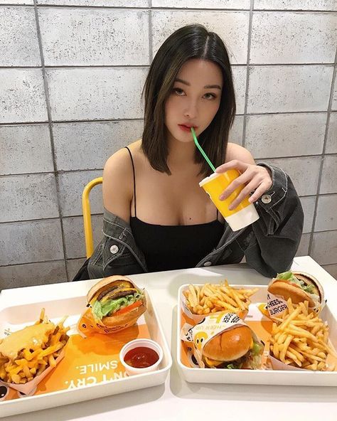 Emily Mei (@emily.ghoul) • Instagram photos and videos Fast Food Places, In N Out, La Girl, Cheese, Ethnic Recipes, Instagram