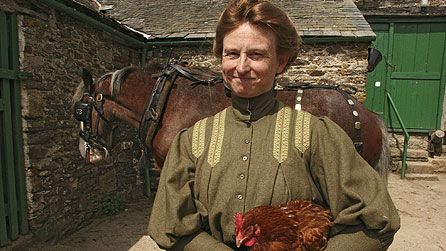 BBC - Press Office - Edwardian Farm: the farming team Ruth Goodman, Edwardian Farm, Female Physician, Living In The Past, Tv Documentary, Lifestyle Articles, Girls With Red Hair, Masculine Men, Film Inspiration