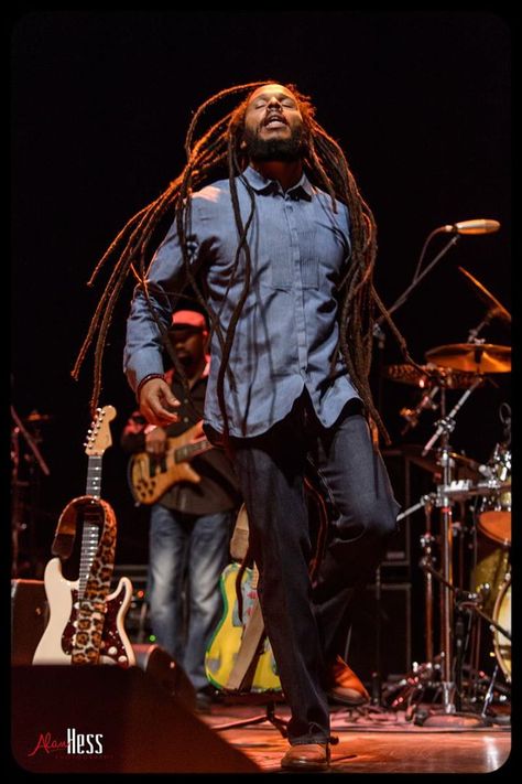 Ziggy Lion Eyes, Ziggy Marley, Robert Nesta, Nesta Marley, Post Facebook, The Wailers, International Music, Biblical Art, Reggae Music