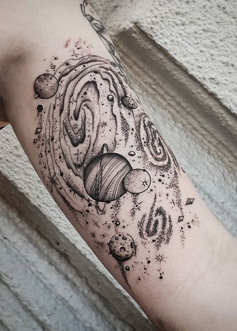 Space Arm Tattoo, Jose Romussi, Laura Callaghan, Space Tattoo Sleeve, Outer Space Tattoos, Astronomy Tattoo, Dna Tattoo, Astronaut Tattoo, Universe Tattoo