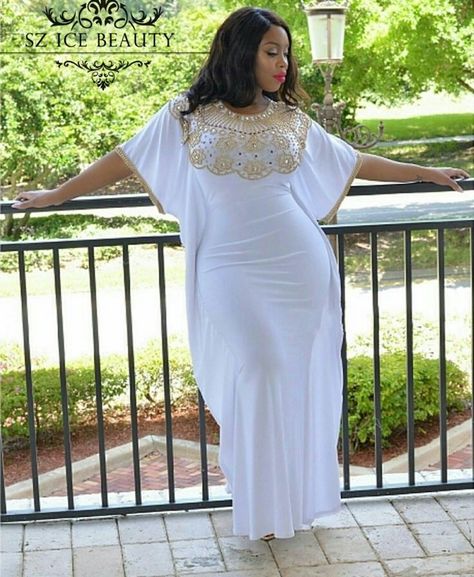 Indian Prom Dresses, Gold Plus Size Dresses, Cheap Gowns, Bat Sleeves, Evening Gowns With Sleeves, African Prom Dresses, Outfits Curvy, Afrikaanse Mode, Prom Dresses Gowns