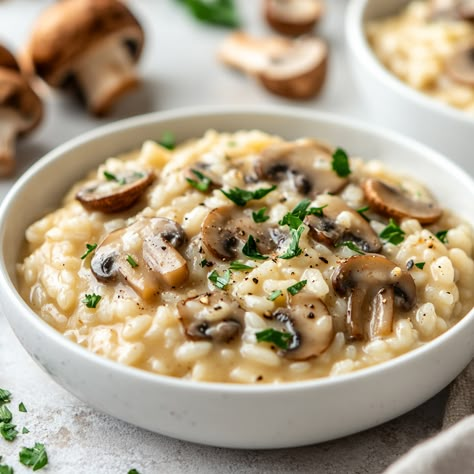 Creamy, rich, and bursting with earthy flavors, The Best Mushroom Risotto features a perfect blend of mushrooms and parmesan. Cream Of Mushroom Risotto, Mushroom Chicken Risotto, Best Mushroom Risotto, White Wine Risotto, Rice Side Dish Recipes, Parmesan Risotto, Mushroom Risotto Recipes, Chicken Risotto, Asparagus And Mushrooms