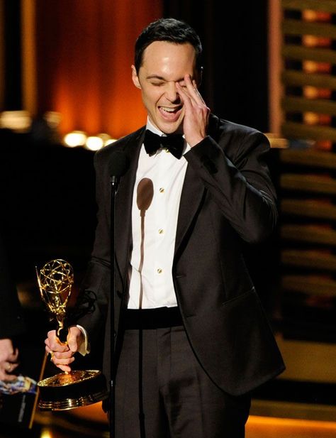 Jim Parsons wins fourth Emmy as best actor in comedy series - Jim Parsons accepts the award for outstanding lead actor in a comedy series for his work on “The Big Bang Theory” at the 66th Annual Primetime Emmy Aw... Check more at https://quotes.shanni.me/jim-parsons-wins-fourth-emmy-as-best-actor-in-comedy-series/ The Big Band Theory, Big Bang Theory Sheldon, Nerdy Guys, The Bigbang Theory, Mayim Bialik, Jim Parsons, Sheldon Cooper, The Big Bang Theory, Comedy Series