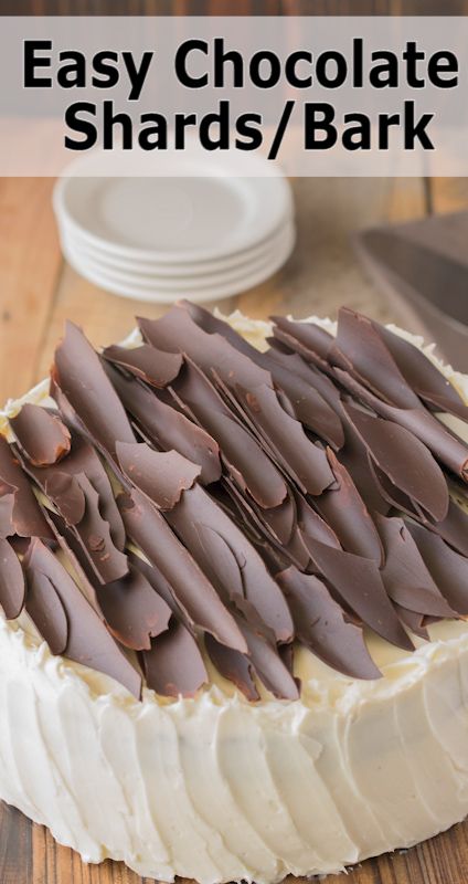 This is a step-by-step tutorial on How to Make Easy Chocolate Shards/Bark. A decorative way to adorn cakes and desserts. #chocolateshards #chocolatebark #chocolatecurls How To Make Chocolate Tree Bark, Chocolate Bark Cake Decoration, Chocolate Shards On Cake, Chocolate Tree Bark Tutorial, Chocolate Bark For Cake Decorating, Chocolate Flake Cake Decoration, Tree Bark Chocolate, How To Make Bark On A Cake, Shaved Chocolate Curls