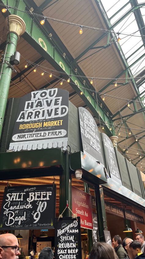 London Market Aesthetic, Borough Market London Aesthetic, Broadway Market London, Borough Market London Strawberries, Borough Market London, Borough Market, London Food, Oxford Street, Street Food