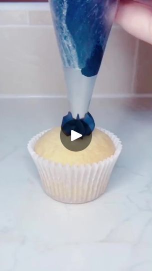 220K views · 988 reactions | What colour do you see this buttercream #cupcake #buttercream #twixtmas #fyp | Cupcake SB16 | David Guetta · Memories (feat. Kid Cudi) Boy Cupcake Ideas, David Guetta Memories, Cars Cupcakes, Bakery Cupcakes, Cupcakes For Boys, Blue Cupcakes, Cupcake Bakery, David Guetta, Kid Cudi