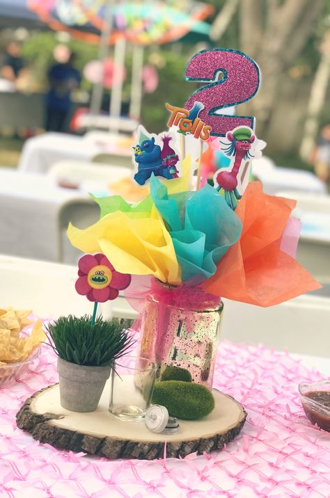 Trolls Table Centerpieces, Trolls Party Centerpieces, Trolls Centerpieces Ideas Diy, Trolls Table Decorations Ideas, Trolls 2 Birthday Party Ideas, Troll Centerpiece Ideas, Trolls Birthday Party Centerpieces, Trolls Birthday Centerpieces, Trolls Birthday Party Ideas Decorations Centerpieces