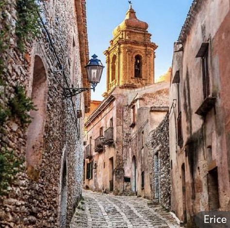 Trapani Sicily, Old Village, Italy Tours, The Cloisters, Baroque Architecture, Sicily Italy, Medieval Town, Art Culture, Group Tours