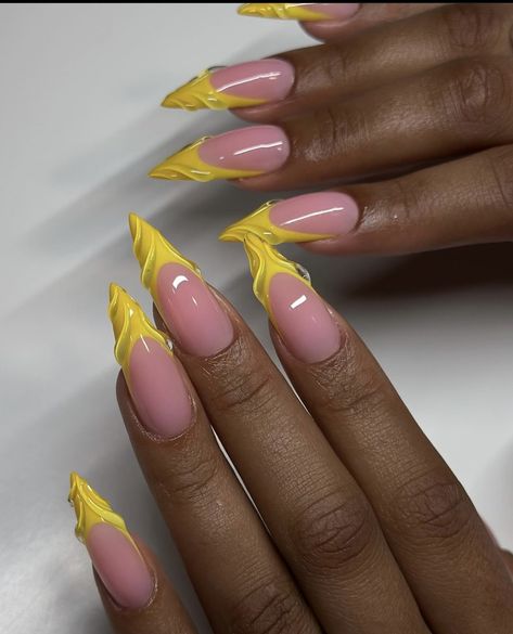 French Nails Stiletto, Yellow French Tips, Gel Nails Shape, Have A Blessed Week, Yellow French, Blessed Week, Nails Yellow, Stiletto Nails Designs, Caramel Corn