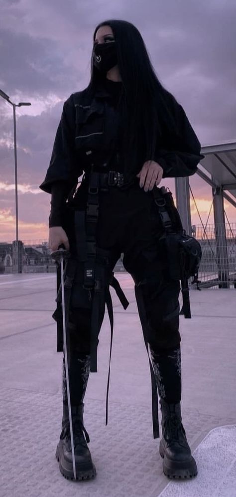 Tech Wear Women, Techwear Outfits Women, Techwear Female, Tech Wear Aesthetic, Female Techwear, Techwear Girl Outfit, Techwear Girl, Techwear Women, Grunge Anime