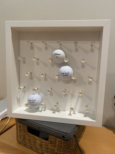 Golf Tee Art Craft Ideas, Golf Shadow Box Ideas, Gift Ideas For Golfers, Golf Ball Art, Leo Gifts, Golf Wall Decor, Wood Box Design, Golf Room, Golf Attire Women